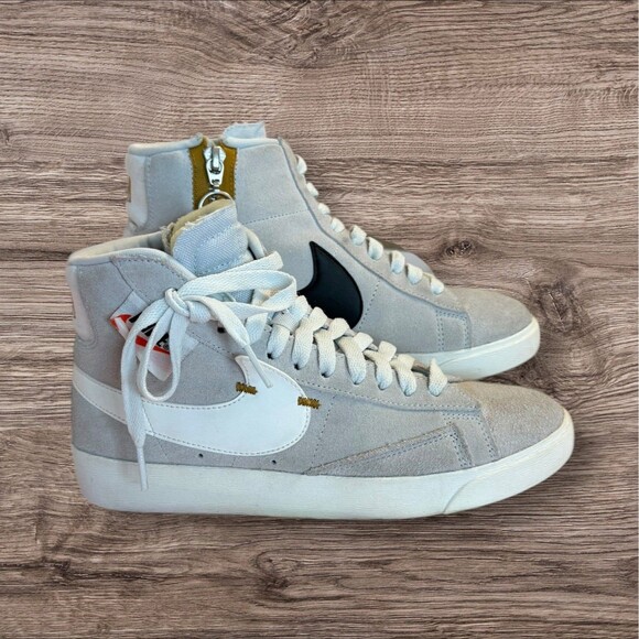 NIKE WOMENS BLAZER MID REBEL "OFF WHITE" | SIZE 6 - Picture 1 of 6